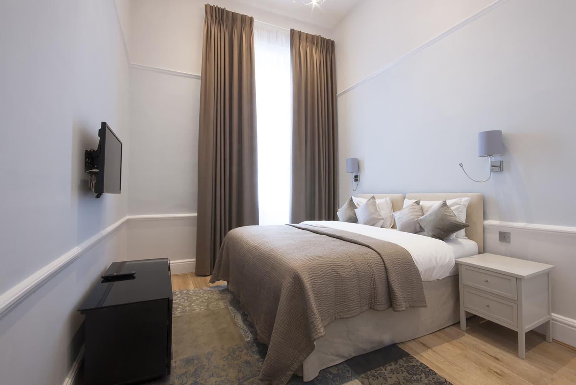 17 Hertford Street Лондон Экстерьер фото
